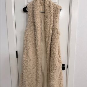 Wish Cream Faux Fur Vest